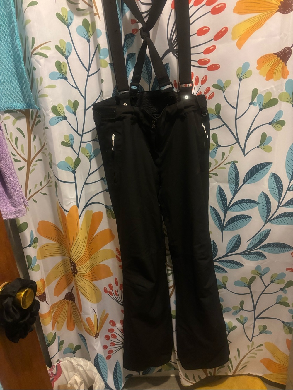 Dare2b Black Winter Ski Pants with Adjustable Suspenders